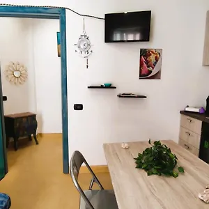https://the-artists-house.sicilyhotelsitaly.net
