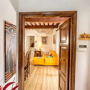 https://villa-viola.it-tuscanyhotel.com